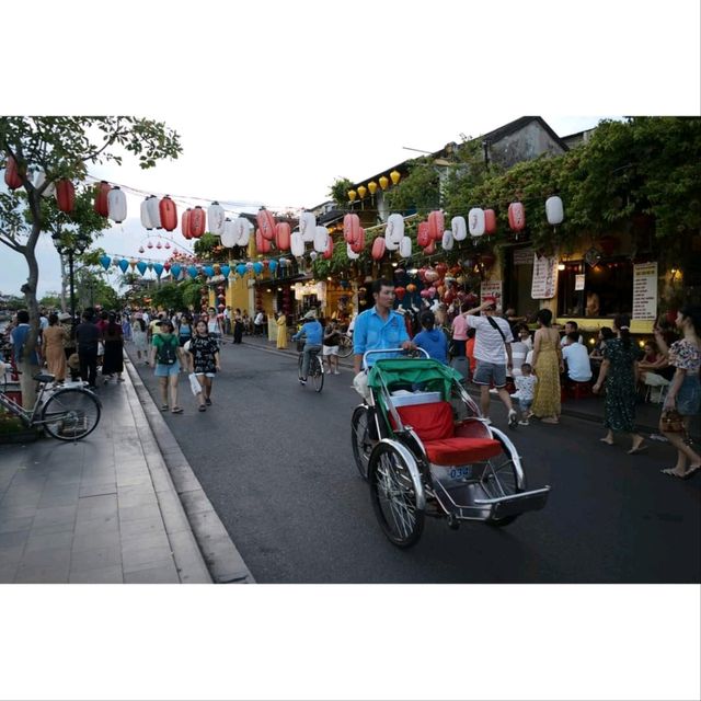 เมืองสีเหลืองมัสตาร์ด เมืองเก่า ฮอยอัน