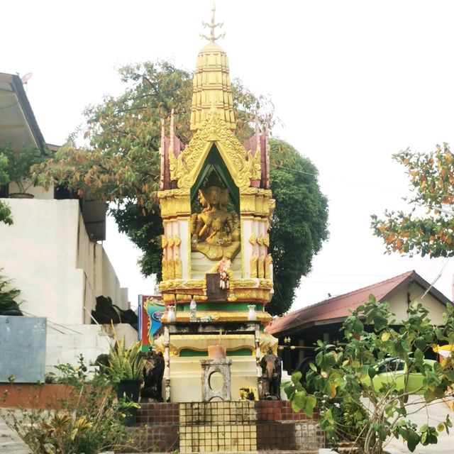 ไหว้พระพุทธนิมิตร​ วัดเขาน้อย​ หินกอง​ สระบุรี