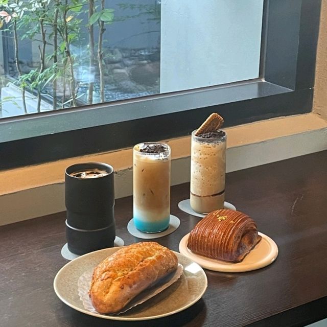 제주 해안동 카페)카페레크레 - 제주 숲속 대형카페