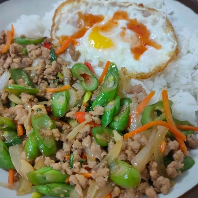簡單好味道-柬埔寨泰式小吃