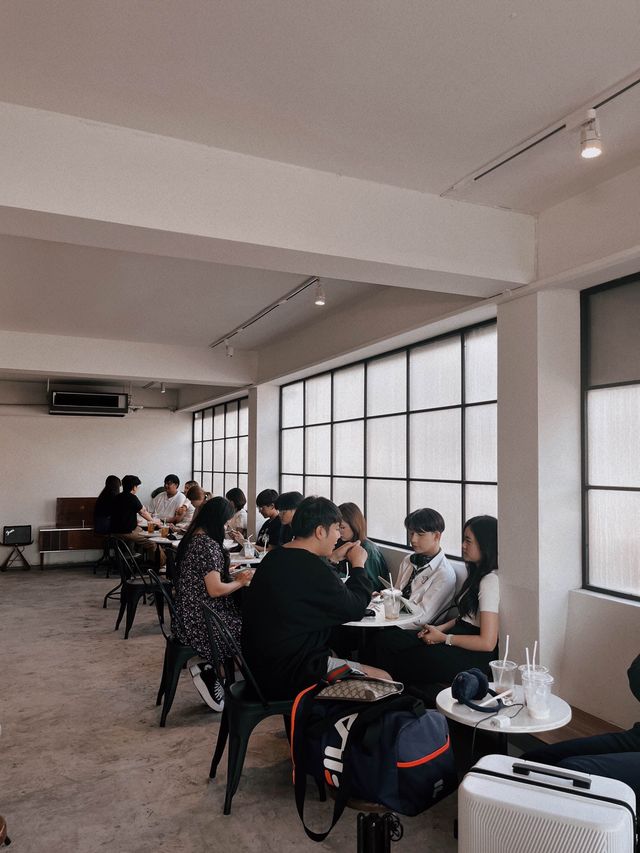 태국 치앙마이의 현지인만 아는 숨겨진 카페 TASTE CAFE☕️