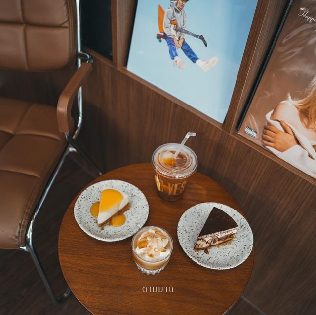 Daddy Says Yes Coffee คาเฟ่เก๋ๆ ชิคๆ ☕️