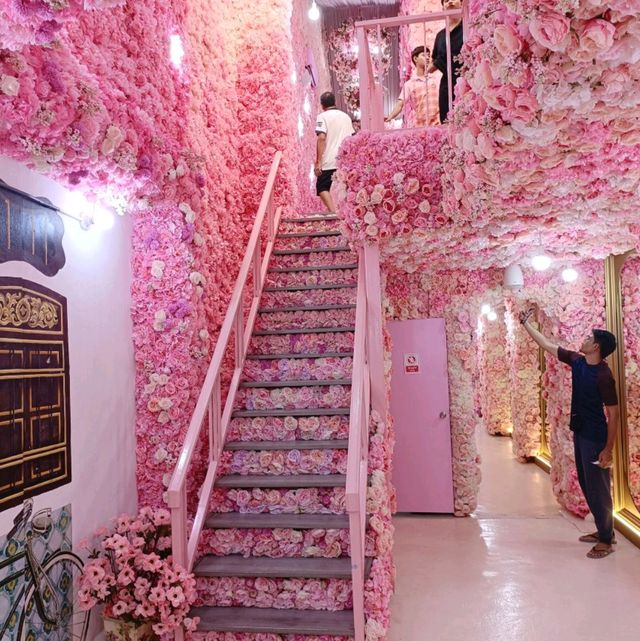 Flower is all Around @ คอระฆัง