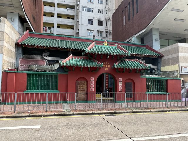 旺角鬧市中嘅百年古廟 @ 大石鼓觀音廟 旺角鬧市中嘅百年古廟 @ 大石鼓觀音廟