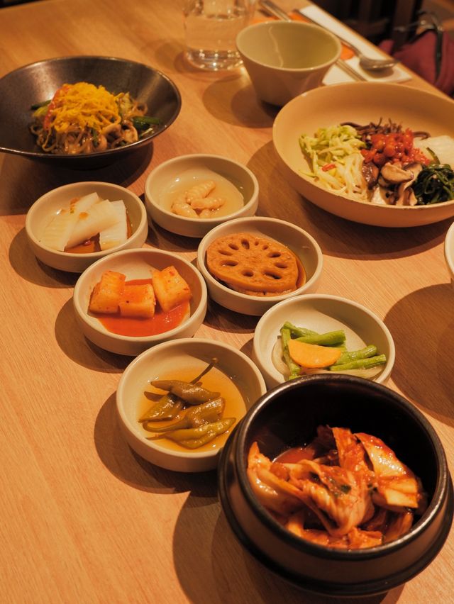 高級韓餐，超多芝士的大排骨