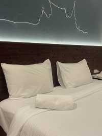The Royal Bee Aparthotel  