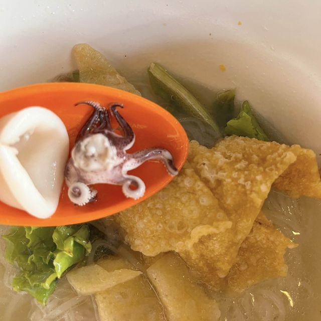 치앙마이에서 깔끔한 쌀국수를 찾는 다면 이 곳! 크레이지누들