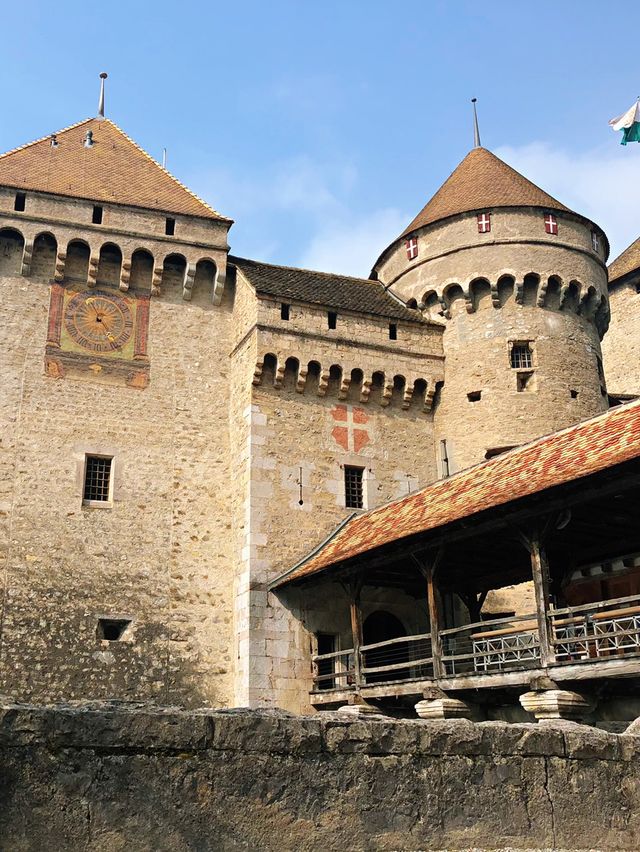 瑞士超過800年歷史🏰西庸城堡Chillon Castle