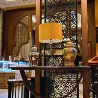     โรงแรมสวยสไตล์อาหรับ Al meroz Bangkok