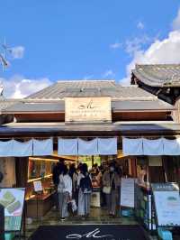 ถนนหน้าวัดน้ำใส Matsubara Street