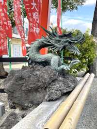 【平井白髭神社/東京都】広々とした境内と個性的な狛犬