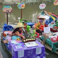 Khlong Hae: A Floating Feast for the Senses