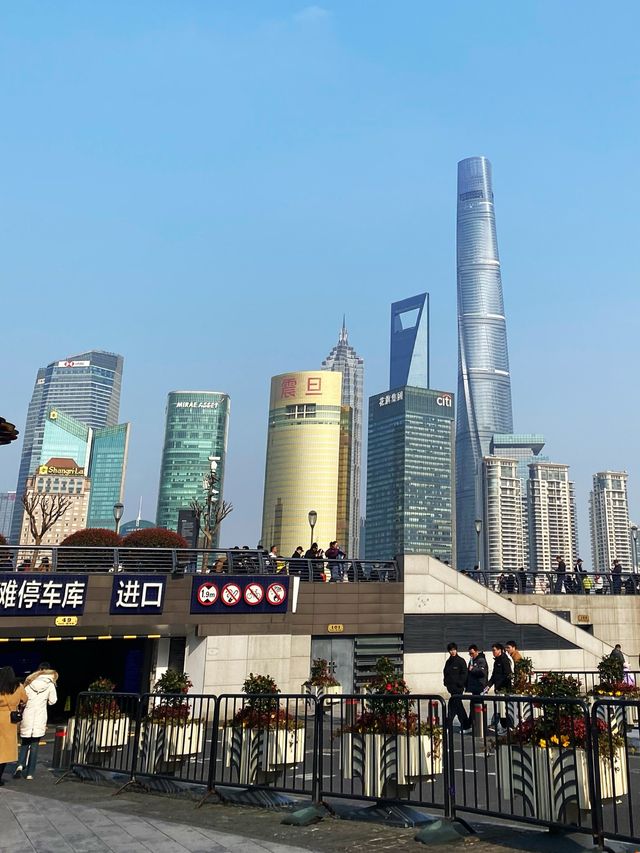 Old Shanghai - The bund in the morning 🌤️⛅️