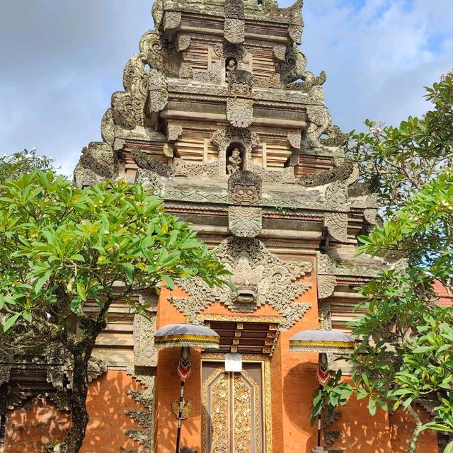 Step into Bali's Royal Legacy: Discovering the Majesty of Ubud Palace