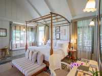 สัมผัสเสน่ห์อันคลาสสิคที่ Devasom Hua Hin Resort