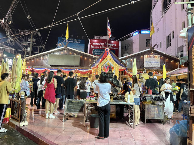 สายมูต้องไปสักครั้ง “พระพิฆเนศ แยกห้วยขวาง”