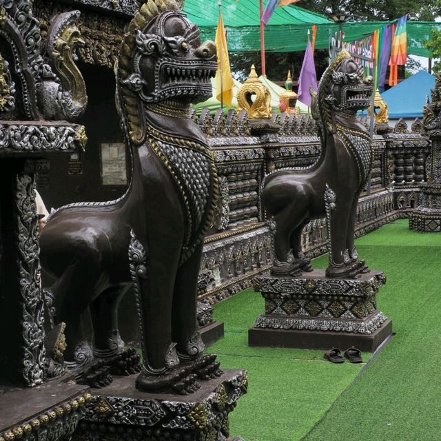 วัดสระกำแพงใหญ่ จ.ศรีษะเกษ