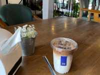 W8 x viangpha cafe คาเฟ่สวย ริมถนนช้างม่อย