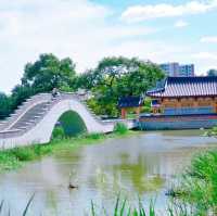 너무 예쁜 한옥도서관