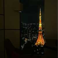 「東京安達仕酒店：奢華生活風格，多功能設施」