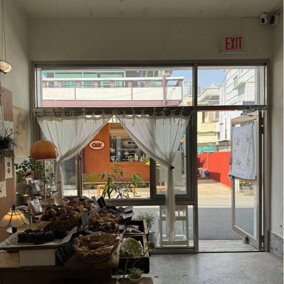 「首爾特色小店 PuiZib Cafe，甜點愛好者的天堂！」