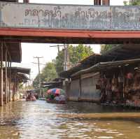 รีวิว ตลาดน้ำดำเนินสะดวก ล่องเรือชมตลาด