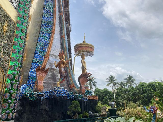 วัดศรีดอนมูล สถานที่เที่ยววัดสวยเชียงใหม่ 