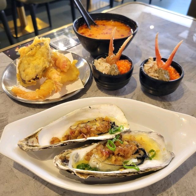 日泰美食之選😚泰式燒蠔🦪松葉蟹杯🦀美味