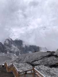 Cable Car @Jade Drqgon Snow Mountain