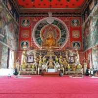 สักการะหลวงพ่อพุทธสุโขอภิโรจนะ ณ วัดเสมียนนารี