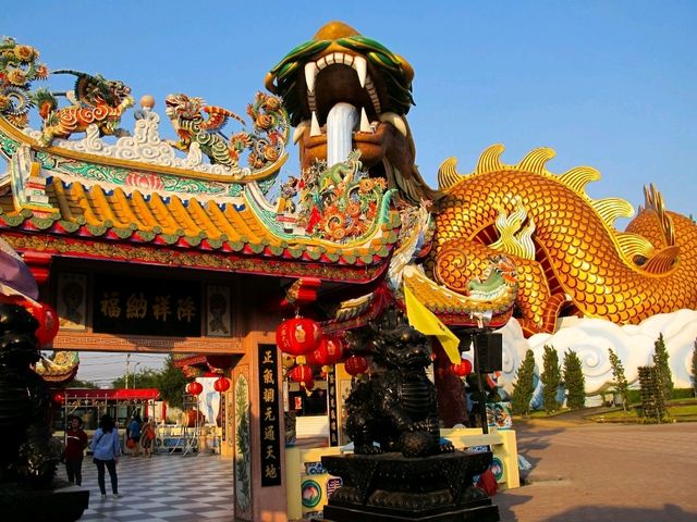 อุทยานมังกรสวรรค์ Landmark ที่ต้องไป Check - In 