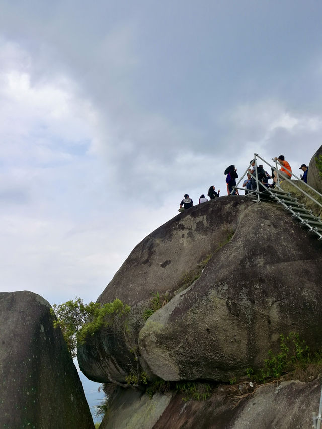 Gunung Datuk: Epic Hike, Breathtaking Views, and a Tasty Finish