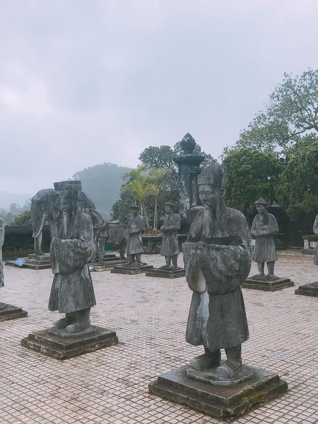 Exploring Khai Dinh Tomb