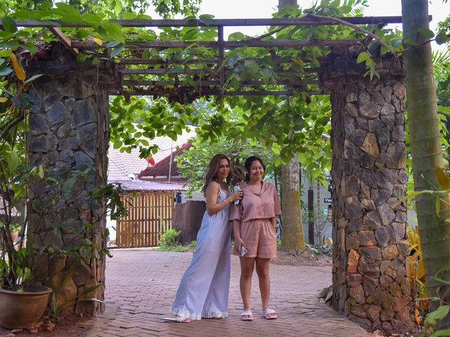พักผ่อนแบบธรรมชาติที่ โฮมพุเตย