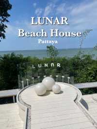 The Lunar Beach house (Pattaya)