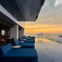 Mytt Hotel Pattaya ที่พักริมทะเลพัทยา