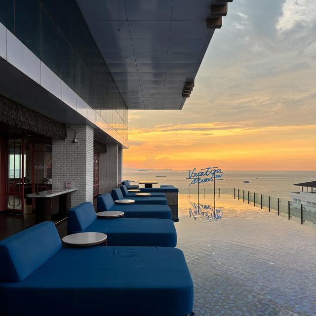 Mytt Hotel Pattaya ที่พักริมทะเลพัทยา