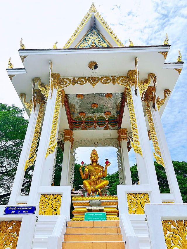 วัดเจริญธรรม ชลบุรี