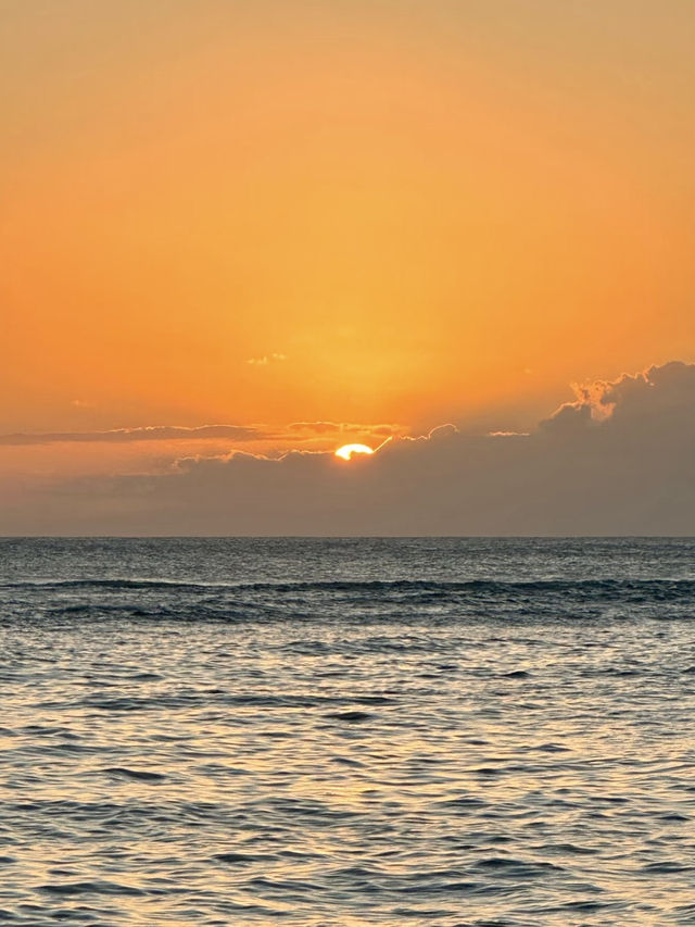 夕陽遺夢：歐胡島的金色時光