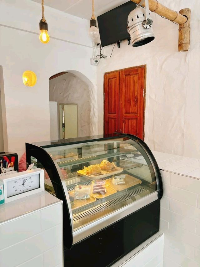 ร้านธรรมชาติ คาเฟ่  ราชบุรี