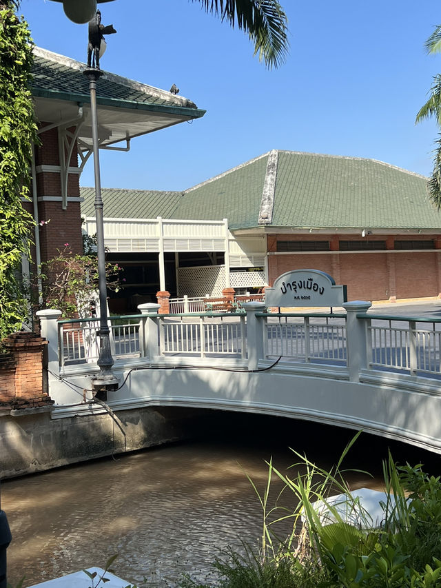 Kalanan Riverside Resort ที่พักริมแม่น้ำเจ้าพระยา 