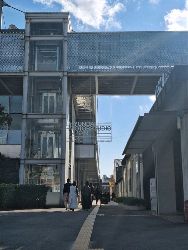 다양한 볼거리의 f1963