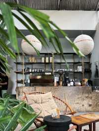 Catch the Vibe: Sipping and Savoring at The Hula Bali!