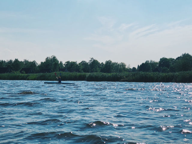 Giethoorn / #Netherlands 荷蘭旅遊 划進童話裡 羊角村讓人一秒就愛上
