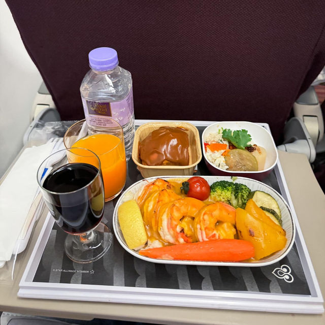 Thai-rific Economy Class with Thai Airways to Bangkok 