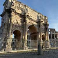 Stepping Back in Time: My Awe-Inspiring Visit to the Colosseum in Rome!