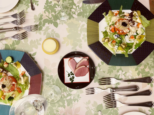 本格🍽️フランス料理。ペットと泊まれるペンション