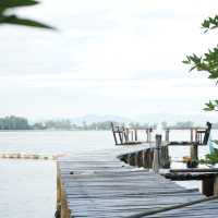 นอนริมทะเล ฟังเสียงคลื่น ที่ จันทบุรี