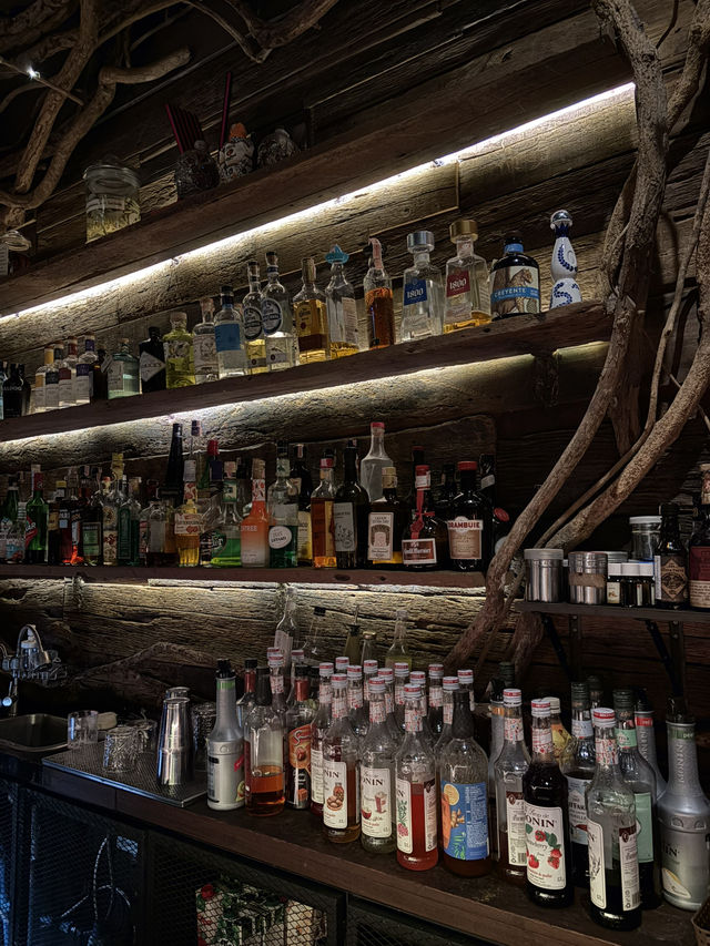 Root Bar บาร์ค็อกเทลลับ