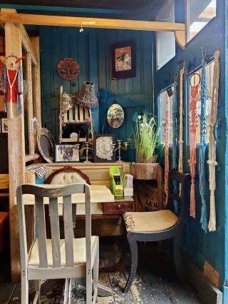 Lough Cafe